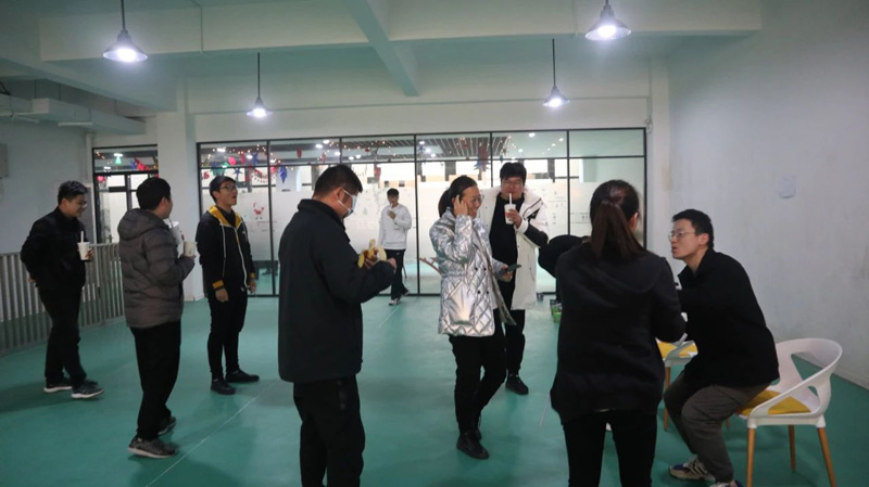 繽紛平安夜，歡樂圣誕節(jié) | 寶開舉辦第四季度員工集體生日會(huì)