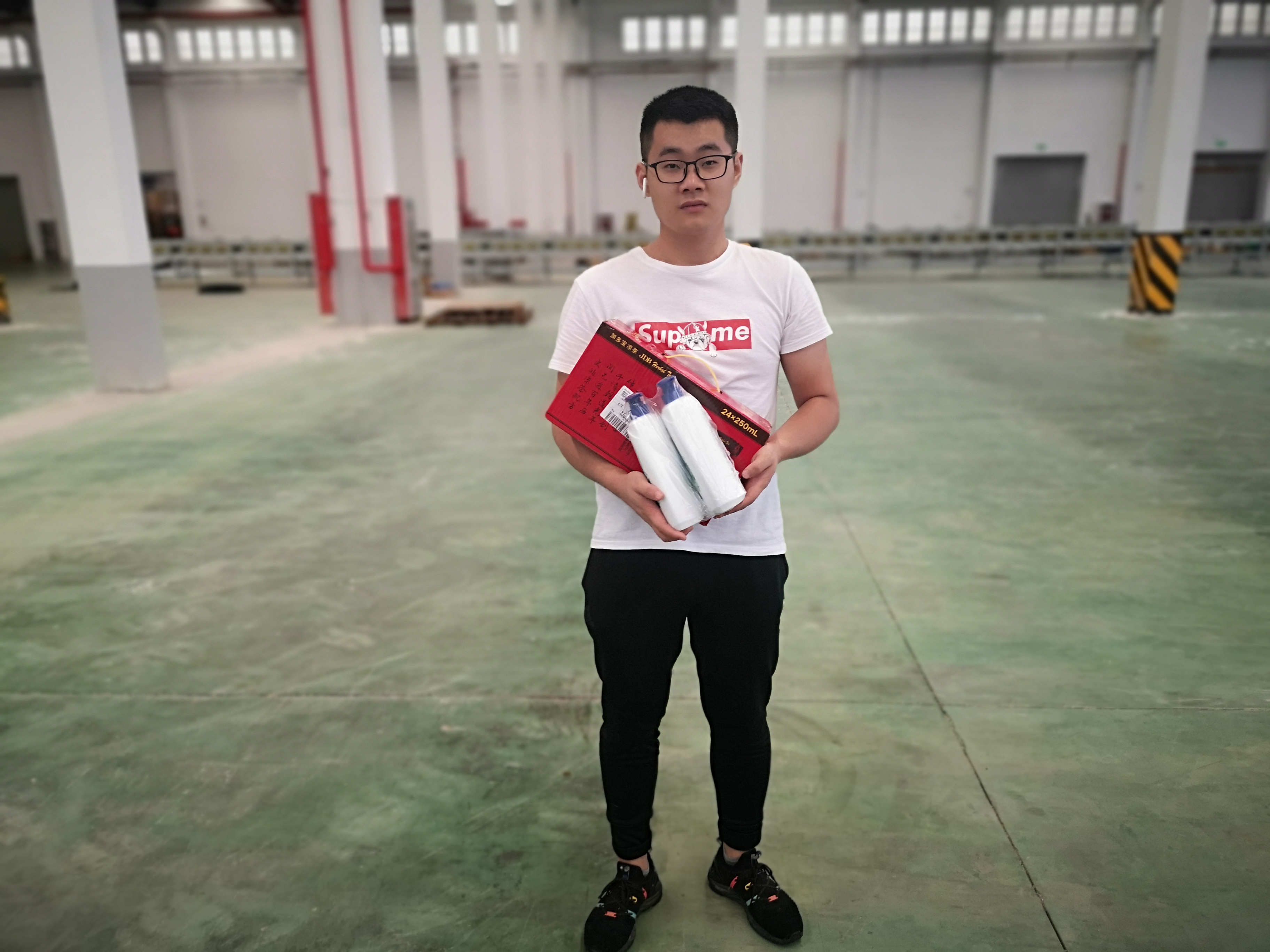 關(guān)愛職工 · 夏送清涼 | 寶開工會赴一線送清涼，致敬高溫下的堅守