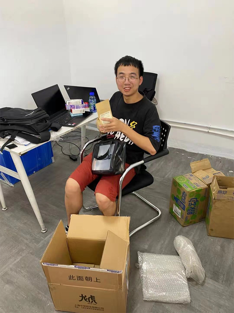 夏送清涼，情系一線｜致高溫下堅守崗位的一線員工