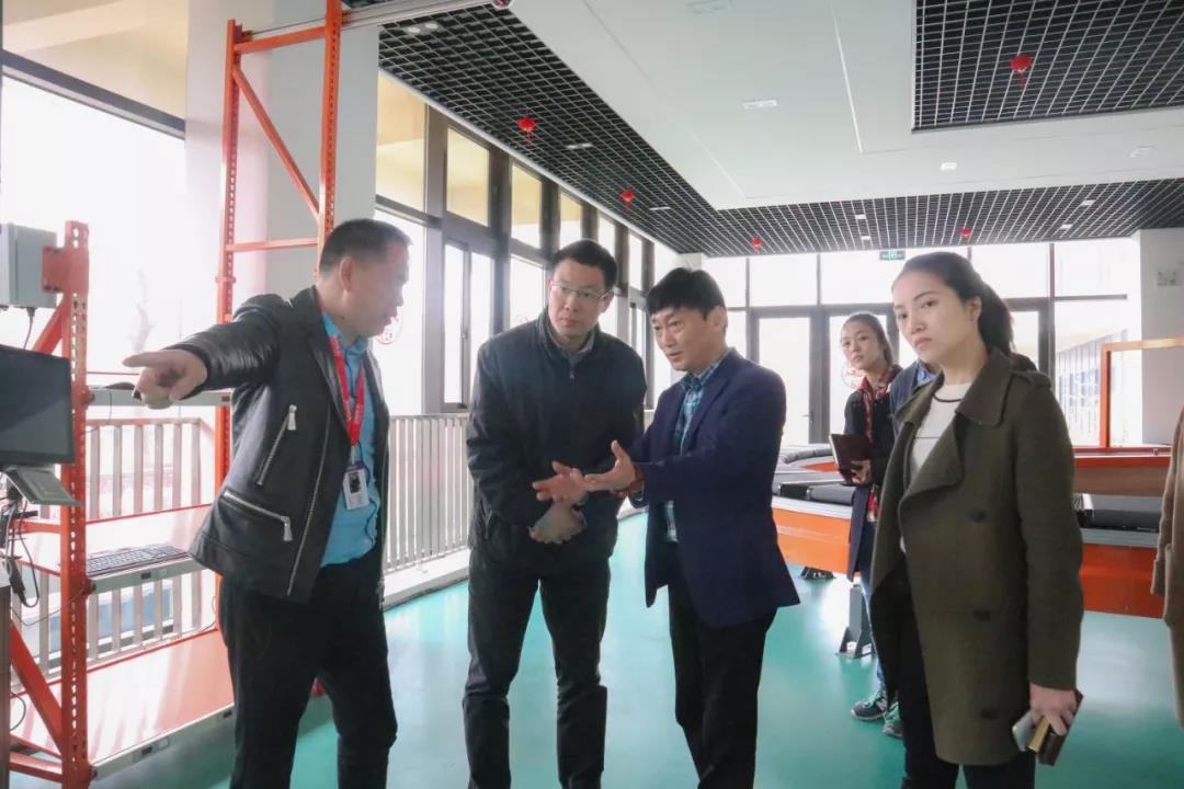 簡訊 | 黨建引領(lǐng)，助力企業(yè)發(fā)展！上海市委黨校領(lǐng)導一行蒞臨寶開考察調(diào)研！
